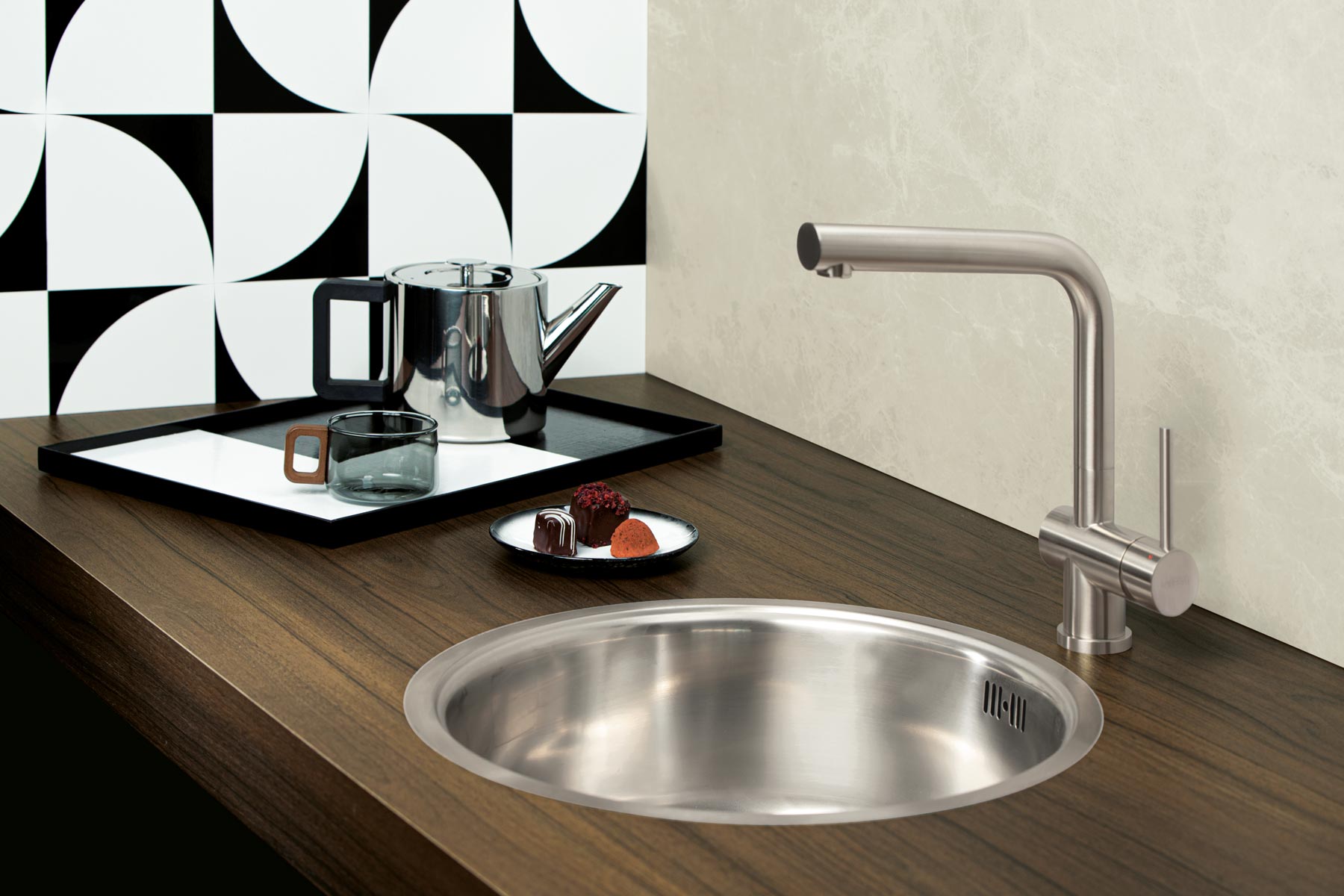 TopLaminate Witty Walnut TopLaminate Witty Walnut